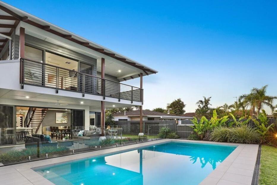 Waterfront Home Bordering Mooloolaba Buddina Bagian luar foto