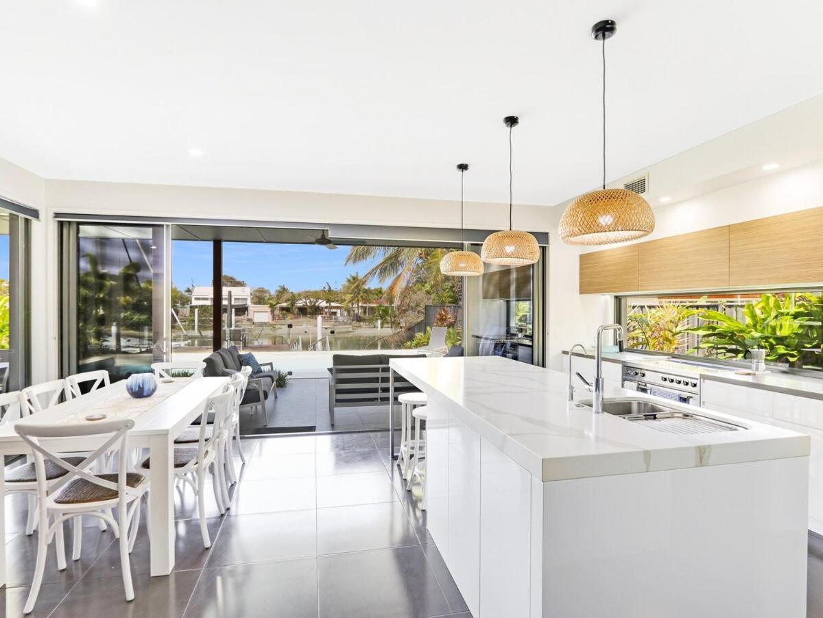 Waterfront Home Bordering Mooloolaba Buddina Bagian luar foto